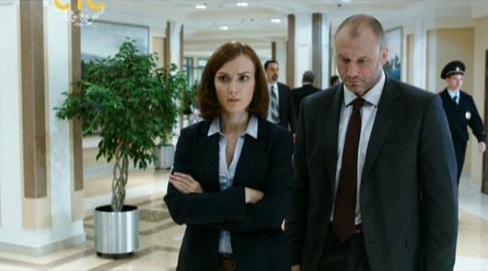 Actor Andrey Da! as Court Officer in ‘Bones’ Episode 6. (Kosti) Movie Stills