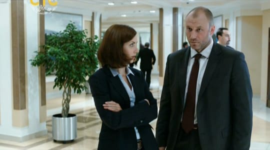 Actor Andrey Da! as Court Officer in ‘Bones’ Episode 6. (Kosti) Movie Stills