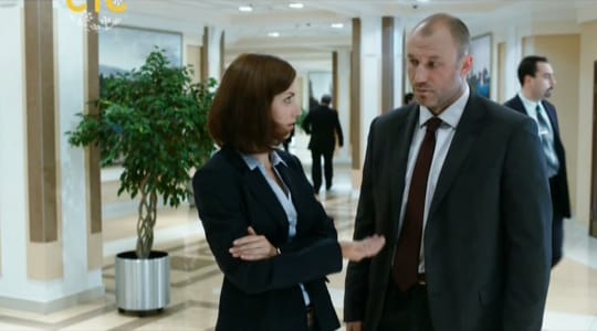 Actor Andrey Da! as Court Officer in ‘Bones’ Episode 6. (Kosti) Movie Stills